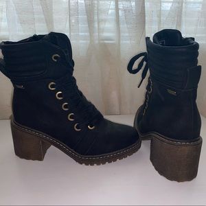 Roxy Chunky Boots 👢